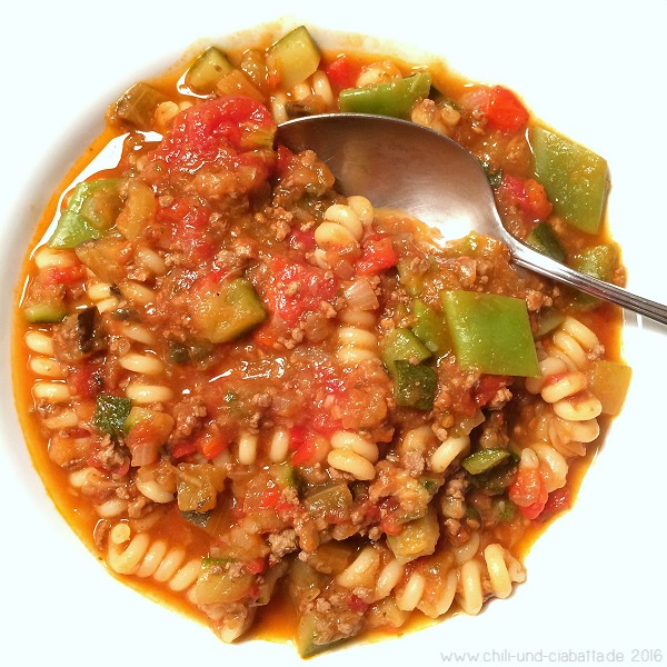 Fusilli mit Ratatouille-Bolognese