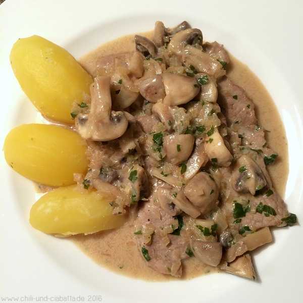 Jägerschnitzel mit Champignons